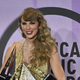 Podelitev ameriških glasbenih nagrad: slavila Taylor Swift s šestimi nagradami