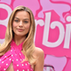 Margot Robbie potrdila, da so stopala v odmevnem prizoru iz Barbie njena