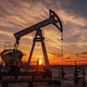 IEA: Ob upočasnitvi rasti povpraševanja po nafti do 2030 veliki presežki