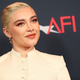 Florence Pugh za zadnji film pobrila lase: Moje telo je doživelo travmo