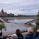 Zrušen most čez Labo postal atrakcija, v vodi bo počakal poplave