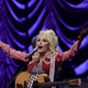 Katero skladbo si je za pogreb izbrala Dolly Parton?