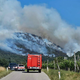 Kras ponovno gori: Na pomoč že priskočila celjska gasilca