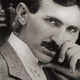 Nikola Tesla in napoved prihodnosti: Kako bo po njegovem mnenju izgledalo leto 2100?