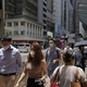 V Hong Kongu elektronsko sledenje za okužene s Covidom