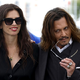 Johnny Depp: Doma antijunak, v Franciji kralj