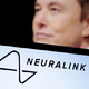 Nov preboj za Muskov Neuralink: upravljanje računalniške miške z mislimi