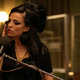 #video Na velika platna prihaja biografska glasbena drama angleške pevke Amy Winehouse - Back to Black