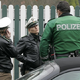 V Nemčiji po napadu najstnika umrl policist