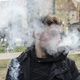 Bi legalizacija konoplje za odrasle v Sloveniji povečala verjetnost njene uporabe pri mladih?
