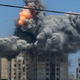 V izraelskih napadih v Gazi ubitih najmanj 30 Palestincev