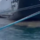 #video Z ogromne turistične križarke v zadrskem pristanišču izpustili fekalno vodo?