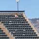 Posnela ju je kamera: Na stadionu ga je med tekmo oralno zadovoljevala, zdaj jima grozi huda kazen! (video)