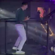 Tadej ukradel šov: njegov ples na zabavi je hit, pulover tudi, naj postane Pogi-dance (video)