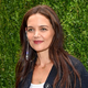 Katie Holmes obudila enega najbolj zastarelih modelov kavbojk! In ne, to niso skinny kavbojke