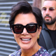 "Videti je mlajša in skoraj neprepoznavna": Kris Jenner oboževalce navdušila s povsem novo pričesko, ki je nismo pričakovali