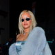 Rihanna ima dovolj lasulje: okoli se sprehaja s povsem kratkimi lasmi