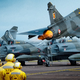 Macron: Francija bo Ukrajini dala bojna letala Mirage 2000, bodo sovražniki Zahoda kmalu dobili ruske rakete?