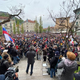 Ljubljanske ulice preplavilo več tisoč protestnikov, policisti ugotovili 45 kršitev