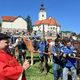 FOTO: Na tradicionalni Jurjevi nedelji blagoslovili več kot 80 konj in konjenikov