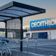 Decathlon odpoklical izdelek, zaradi katerega lahko pride do poškodb