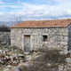 Več kot 200.000 evrov za razvalino na priljubljenem hrvaškem otoku? (FOTO)