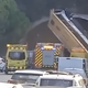 Grozljiva nesreča pred predorom: avtobus vrglo v zrak, nato pa ... (VIDEO)