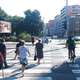 Ljubljanski semafor dobesedno sili pešce v tek: starejši ljudje in starši z vozički nimajo možnosti