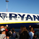 Ryanair potnici prepovedal vstop na letalo, razlog pa je neverjeten