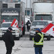 Kanadski policisti na protestu tovornjakarjev aretiral enajst ljudi zaradi posedovanja zabojev orožja