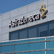 AstraZeneca namerava začeti služiti s cepivom