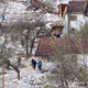 Foto in video: V opustošeni Jablanici že slovenski reševalci, čez mejo tudi trume delavcev s težko mehanizacijo