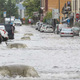 (Foto) V Milanu zalite ulice in poplavljeni podvozi