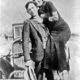 Bonnie & Clyde - Zaljubljenca padla pod streli policistov