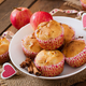 Recept: Jabolčni muffini