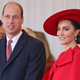Prijateljica kraljevega para: Kate in princ William med njeno bitko z rakom preživljata pekel