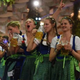 Letošnji Oktoberfest daljši, a tudi dražji: Liter vode 10 evrov, “litrca” piva do 15 evrov