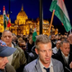 (Na zborovanju opozicije na Madžarskem več deset tisoč ljudi) Opozicijska zvezda v vzponu Peter Magyar: Skupaj lahko rešimo Madžarsko!