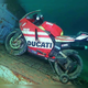 Ducatija na dnu jezera