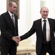 Izrojena slovenska desnica: kako se Janez Janša podobno kot Vladimir Putin, Viktor Orban in Georgia Meloni bojuje proti dekadentnemu Zahodu (KOMENTAR)