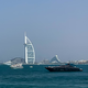 "Ujemi me, če me moreš": Kako uspeti in se skriti v Dubaju?