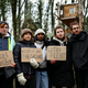 Greta Thunberg obiskala Lützerath in obsodila nasilje policije. Protest v podporo tudi v Ljubljani.