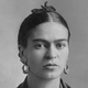 Korporacija Frida Kahlo toži prodajalce, ki na Amazonu ponujajo s slikarko povezan kič