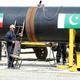 Pakistan želi zgraditi plinovod do Irana. ZDA grozijo s sankcijami.