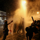Gruzija: Po potrditvi drugega branja spornega zakona novi spopadi protestnikov in policije