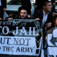 Ultraortodoksi Judje blokirali avtocesto v znak protesta proti obveznem služenju vojaškega roka