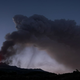 Ognjenik Etna ponoči spet bruhal lavo in pepel