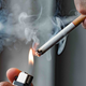 Prepoved prodaje tobačnih izdelkov rojenim po letu 2009