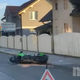 Hud padec motorista v Ljubljani, z njim je hudo (FOTO)