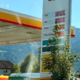 Nas čaka takšna cena goriv? Poglejte, koliko stane dizel le streljaj čez slovensko mejo (FOTO)